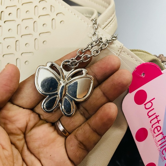 Brand new butterflies bag - Picture 5 of 13